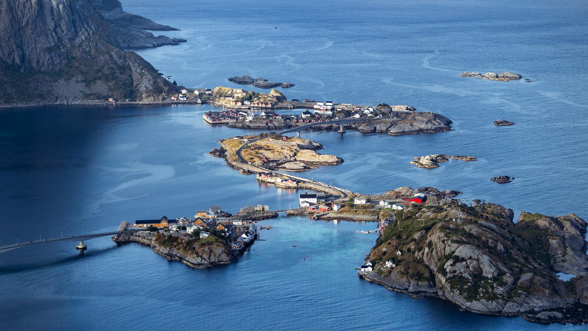 Lose Yourself in the City Center