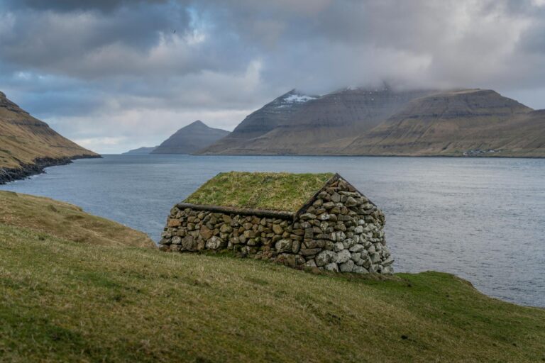 Visit Argentine Islands – Ukraine